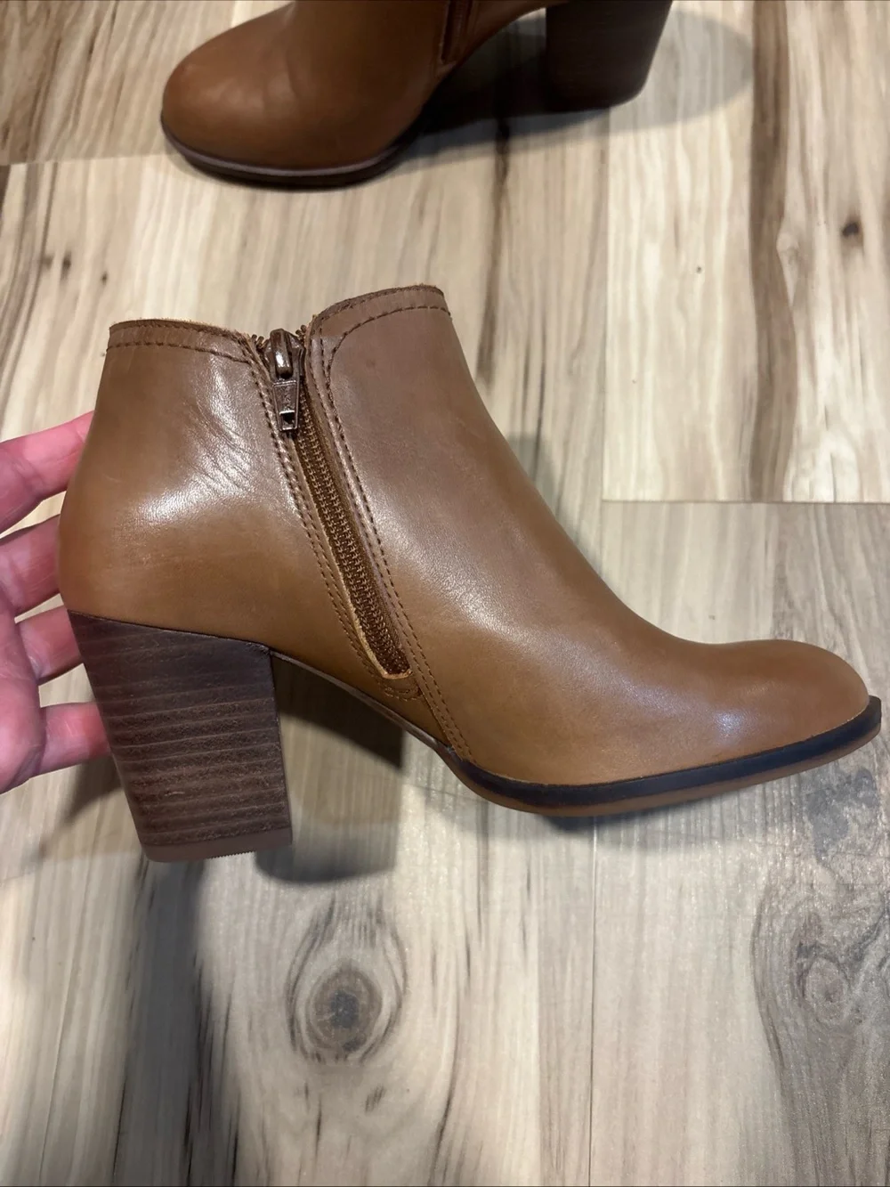 Alex Marie Women’s Heeled Booties Size 6 Beige Leather Upper
